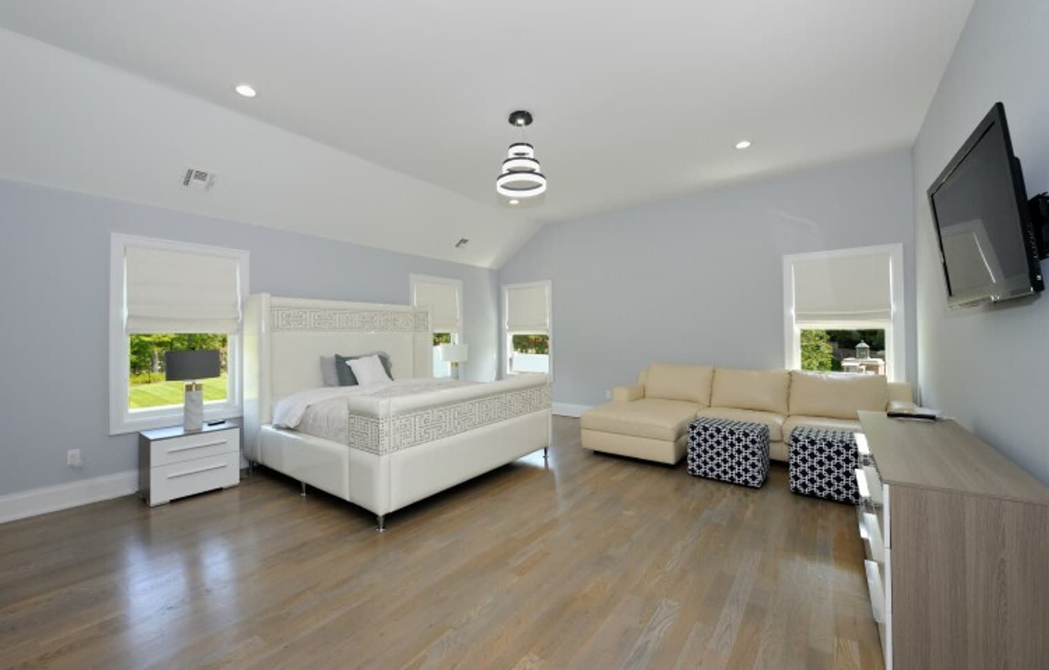 Building Photo - 19 Quail Run