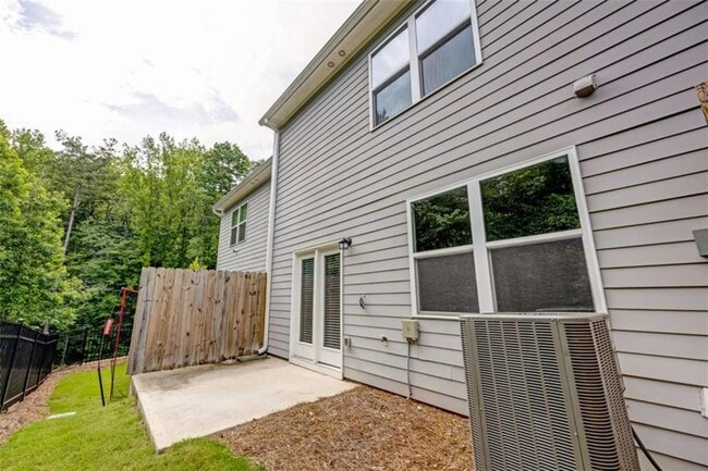 Building Photo - 3568 Eagle Ct