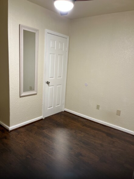 Building Photo - 5212 Efthemia Way