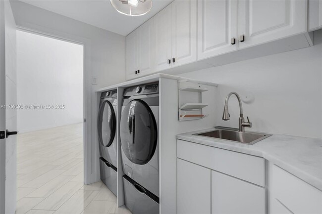 Building Photo - 5050 Greenwich Preserve Ct