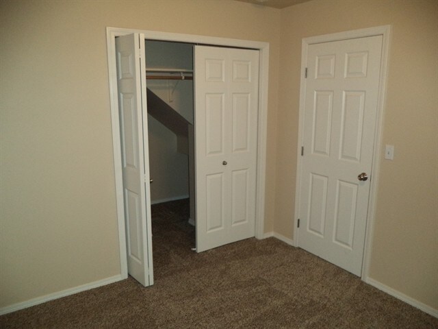 Building Photo - 16866 Bayou Way