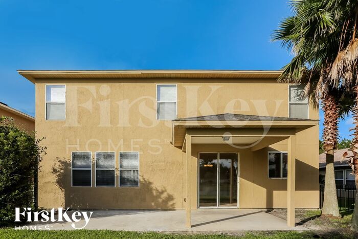 Building Photo - 76112 Deerwood Dr
