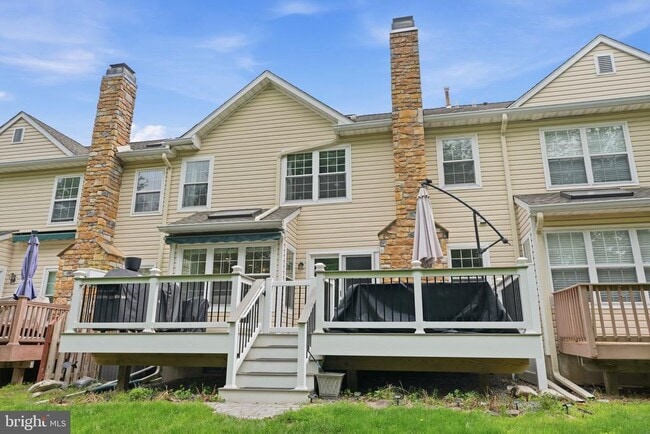 Building Photo - 138 Medinah Dr