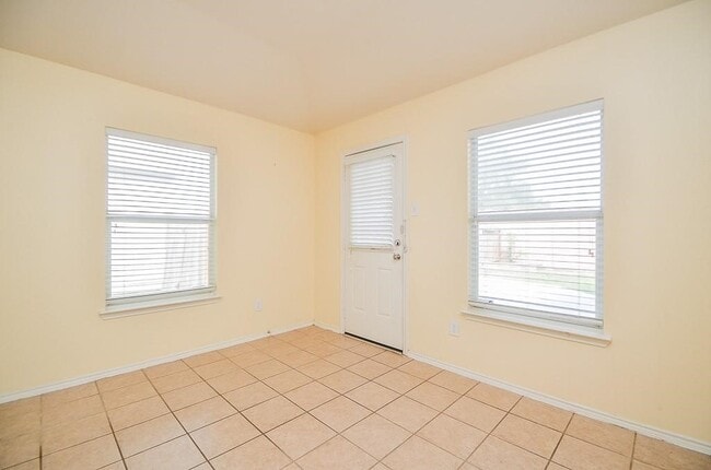 Building Photo - 7306 Cypress Pr Dr