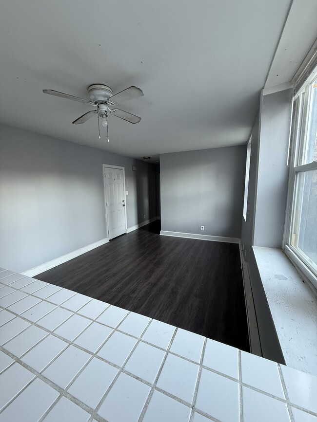 Living Room - 808 S 6th St