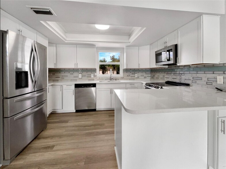 Building Photo - 23337 Olean Blvd