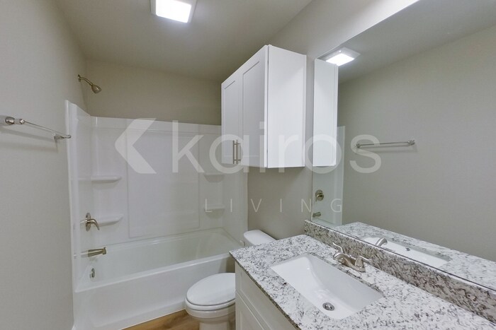 Building Photo - 22856 Monterey Ave
