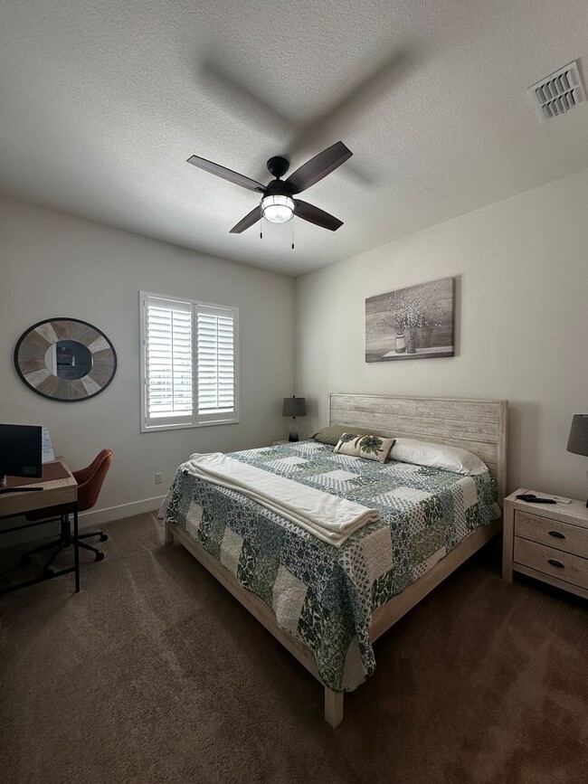 Building Photo - Single-story home in Spring Lake