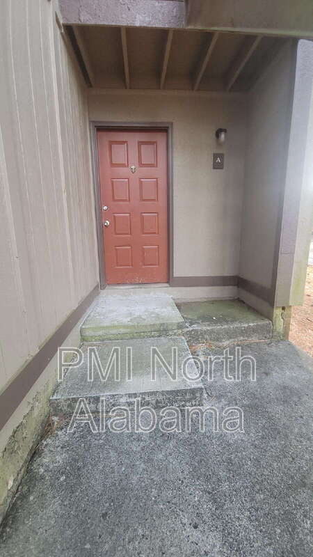 Building Photo - 906 Candlewood Dr NW