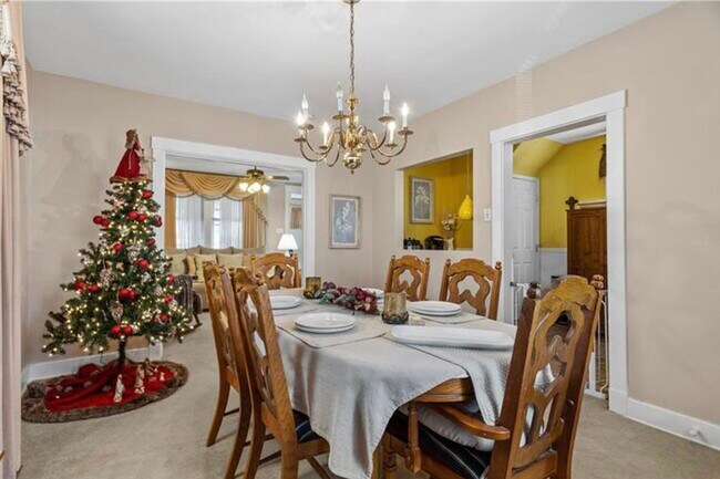 Building Photo - 2315 Los Angeles Ave