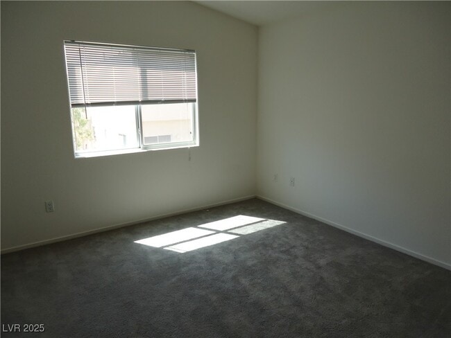 Building Photo - 9329 Square Dance Pl