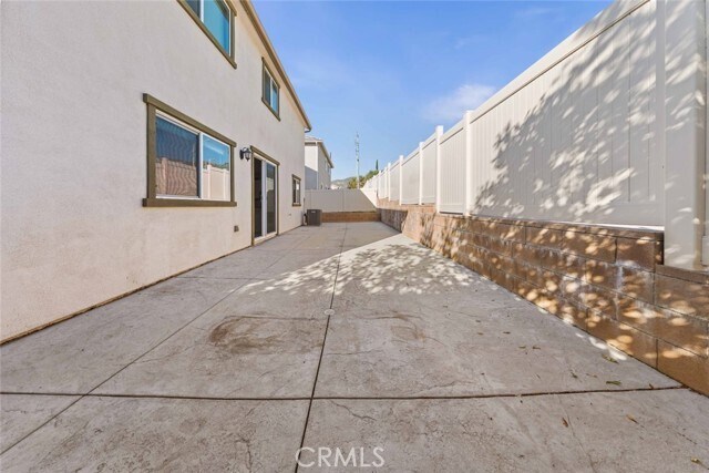 Building Photo - 11640 Eldridge Ave