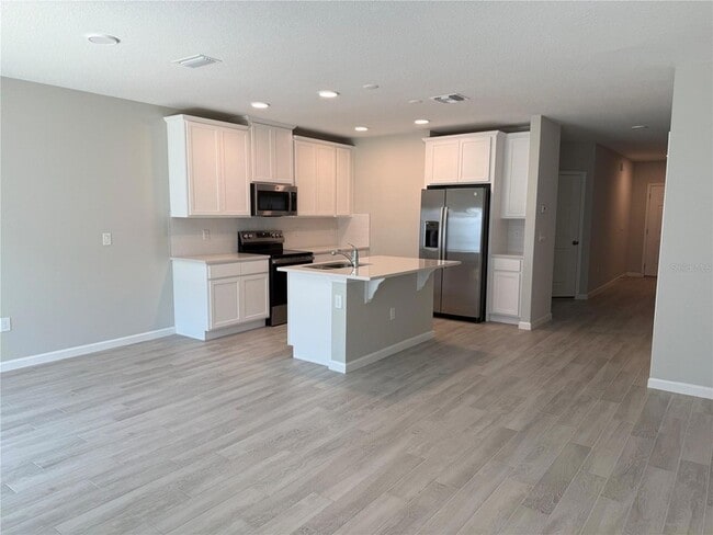 Building Photo - 14910 Harvest St