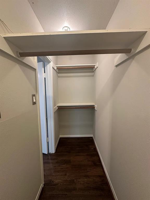 Building Photo - 9505 Fondren Rd