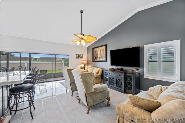 Building Photo - 1654 Farmington Cir