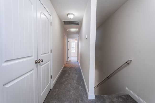 Building Photo - 503 Bradwell St