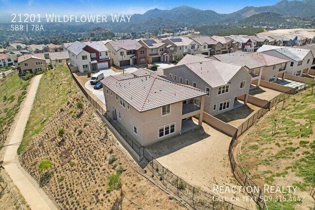 Building Photo - 21201 Wildflower Way-