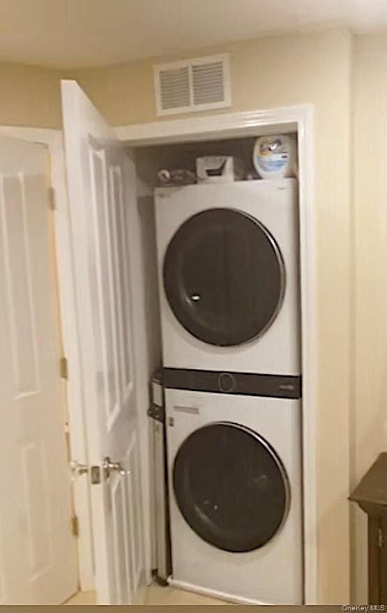 Building Photo - 1321 Round Pointe Dr