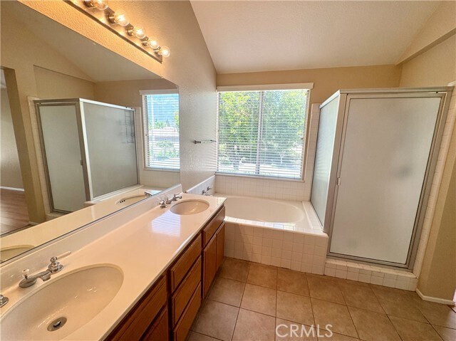 Building Photo - 11586 Claridge Dr