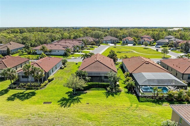 Building Photo - 4610 Royal Dornoch Cir