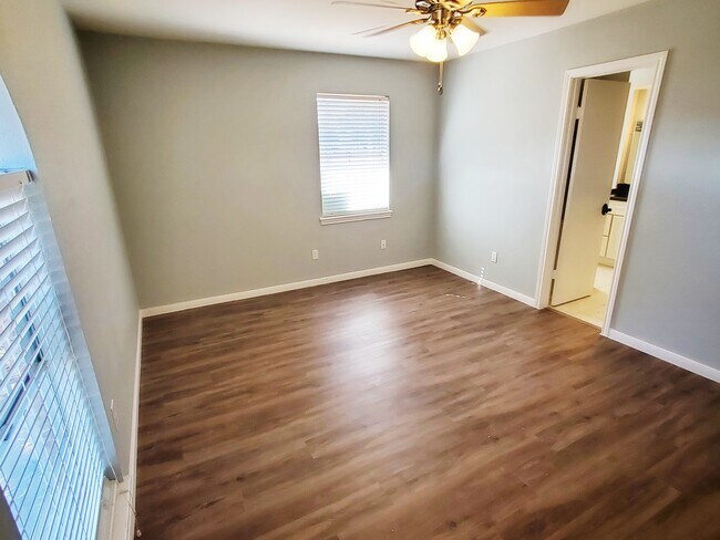Bedroom 4 has direct access to the hallway bathroom. - 37438 Meadowview Dr