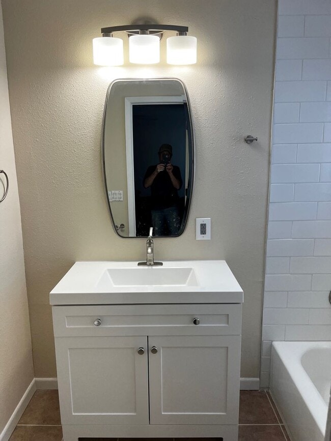 Building Photo - 5405 George Terrace