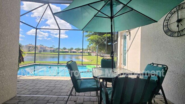 Building Photo - 1685 Serrano Cir