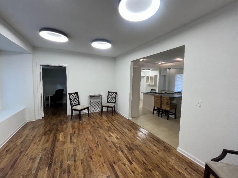 Building Photo - 3308 Benton Blvd