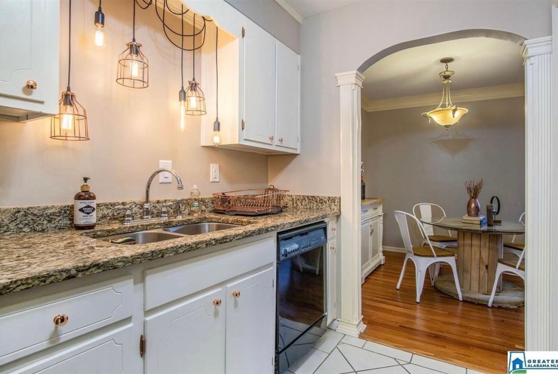 Building Photo - 2058 Montreat Cir