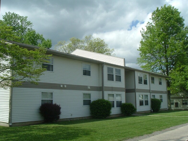 Building Photo - 6 Erbacon Rd