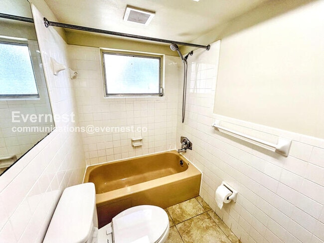 Building Photo - 3438 Monticello St