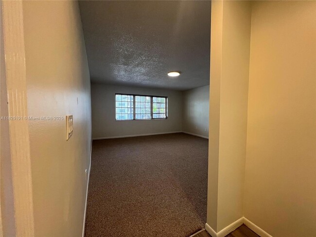 Building Photo - 21133 SW 85th Ave