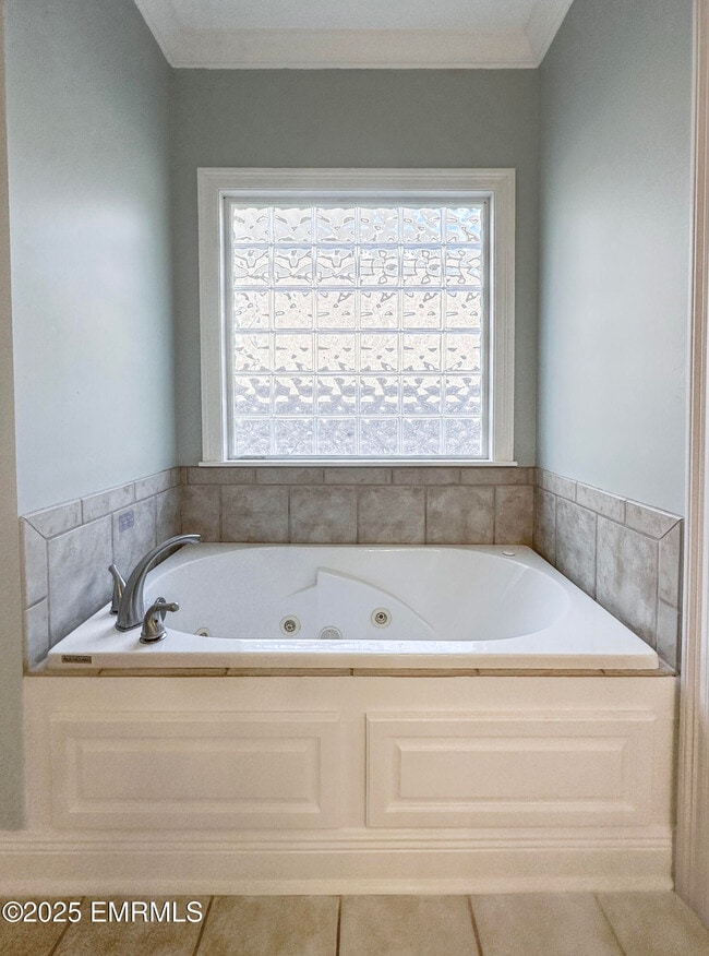 Building Photo - 8316 Ole Cobblestone Dr