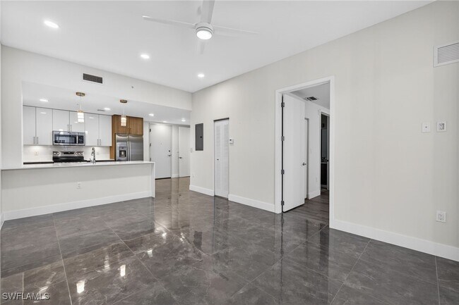 Building Photo - 26610 Rosewood Pointe Dr