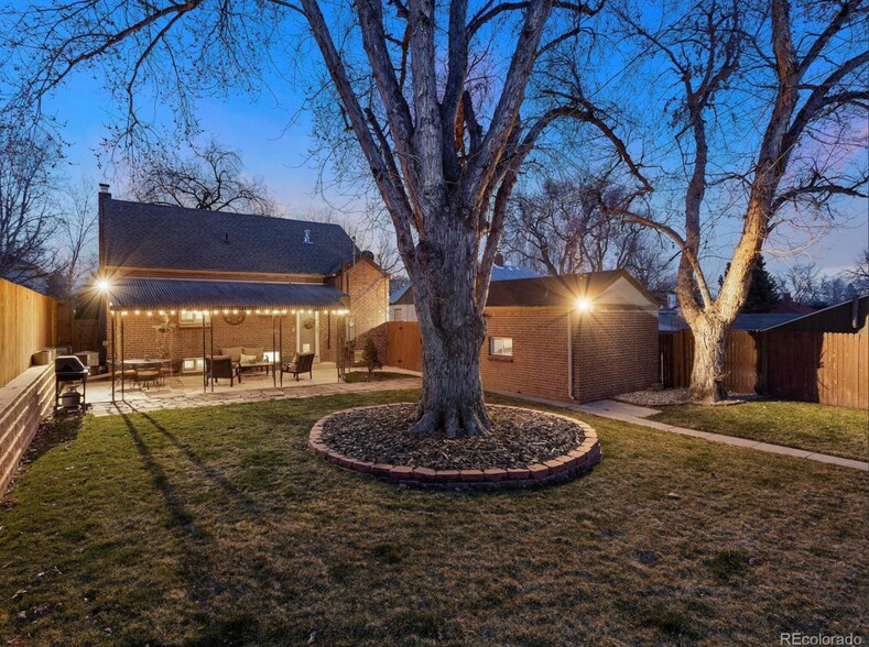 Building Photo - 2809 N Raleigh St