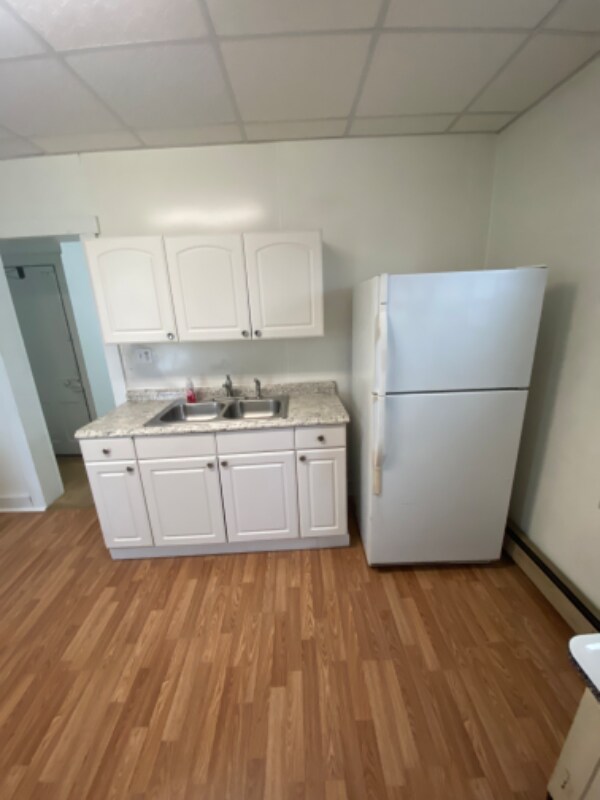 Building Photo - 205 Loucks Ave