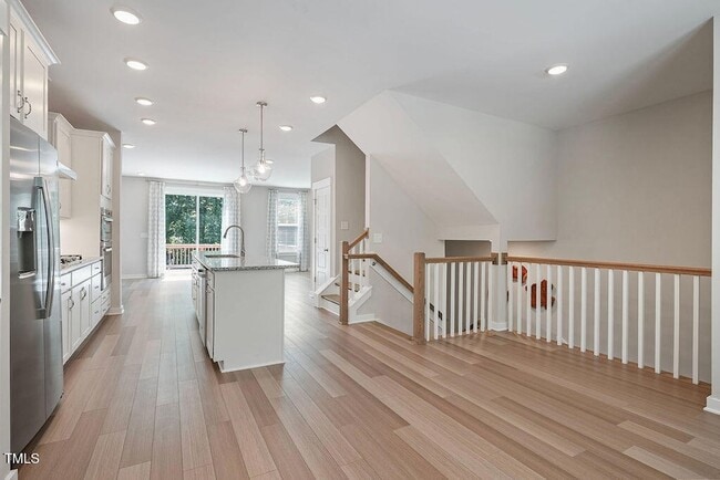 Building Photo - 2075 Eva Pearl Dr