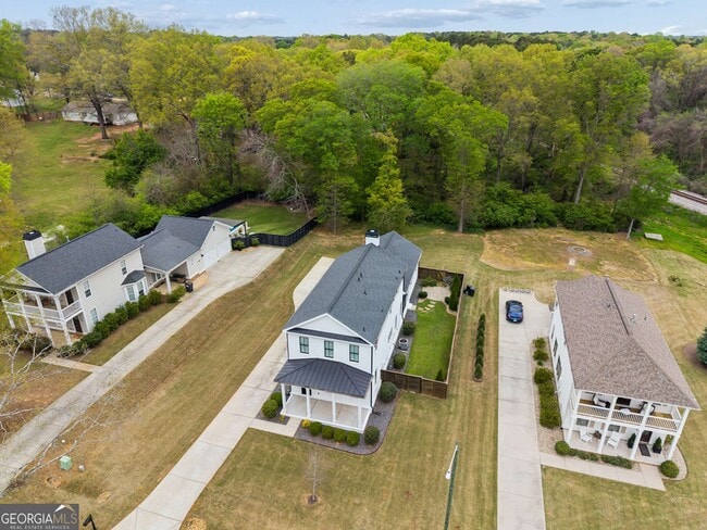 Building Photo - 98 Middle St