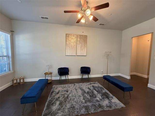 Building Photo - 6120 Rilla St