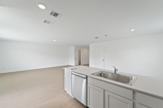 Building Photo - 6318 Marigold Blaze Dr