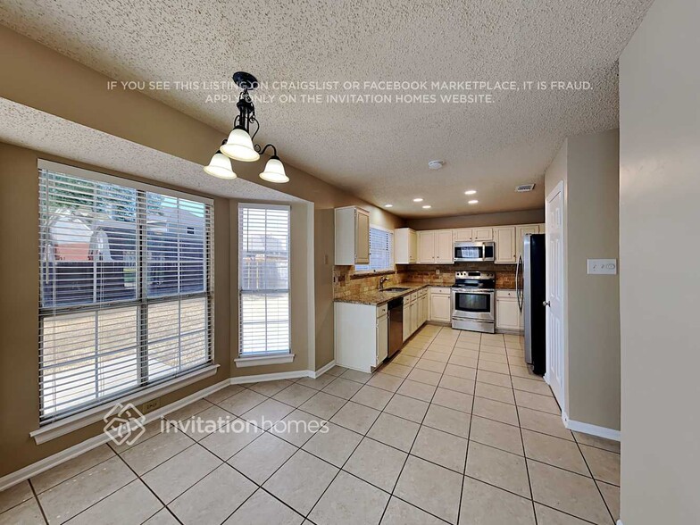 Building Photo - 2529 Windchase Dr