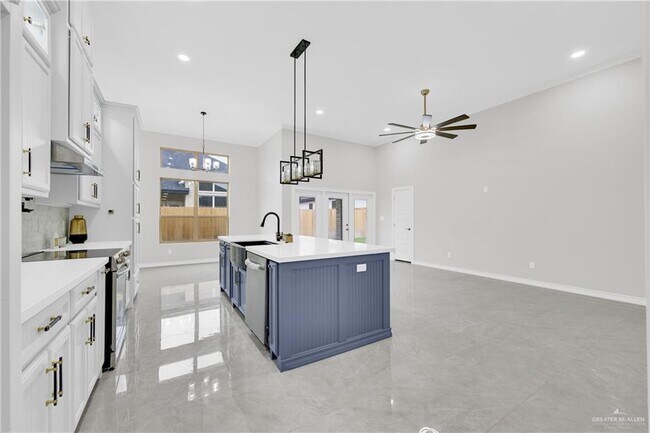 Building Photo - 38 N 48th St