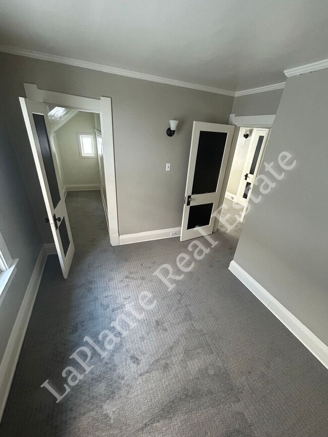 Building Photo - 1656 Macomber St