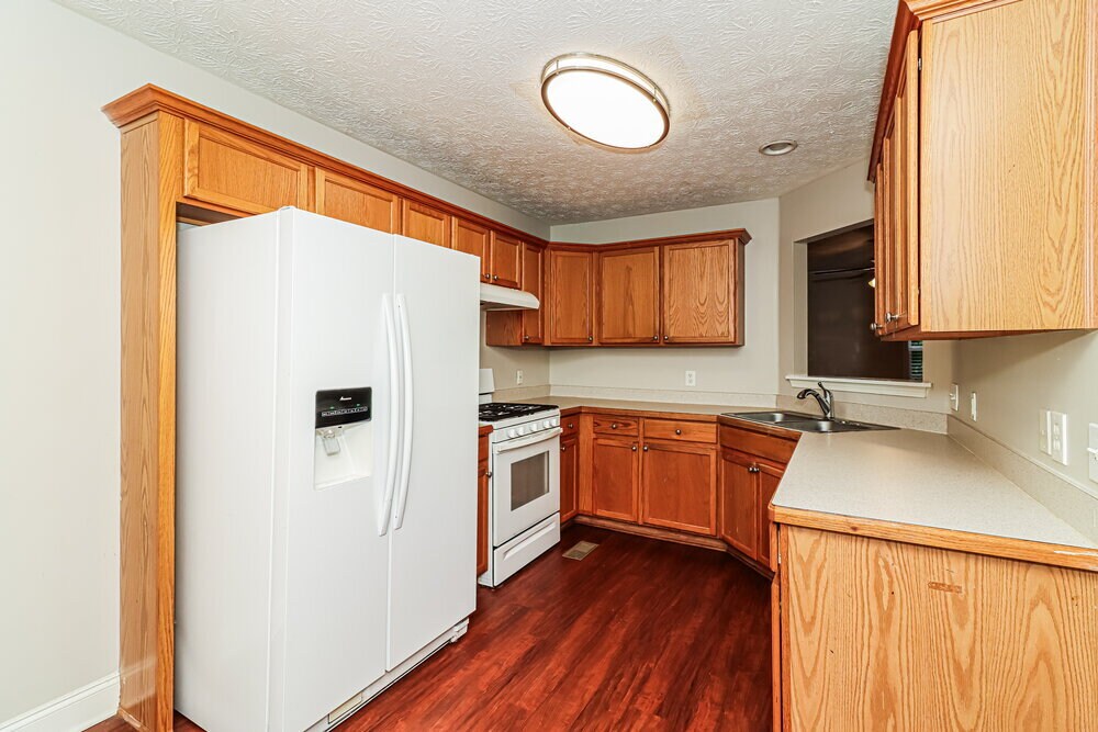 Building Photo - 201 Brick Mill Dr
