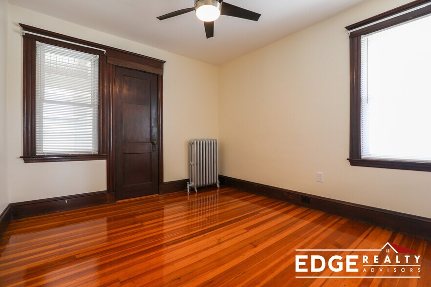 Building Photo - 66 Breck Ave