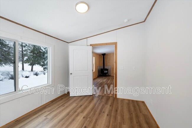 Building Photo - 2520 E Edgewood Dr