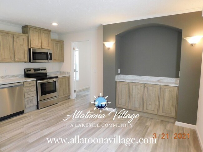 Building Photo - 3BR/2Bth w/ Lake Access and Pet Friendly i...
