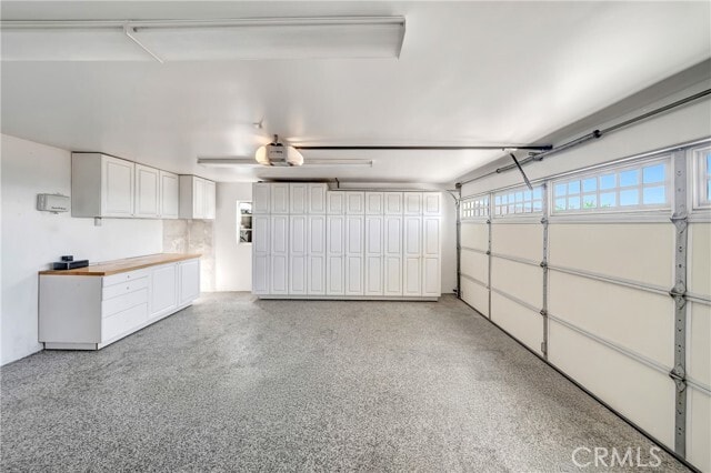 Building Photo - 909 Cavanagh Rd