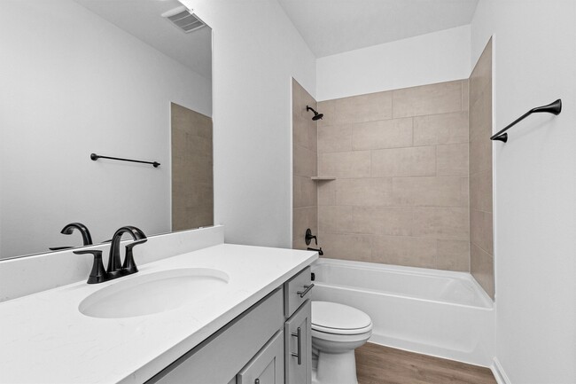 Building Photo - 40700 Pessi Rd