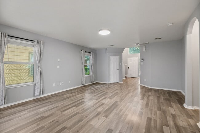 Building Photo - 8610 Twillingate Ln